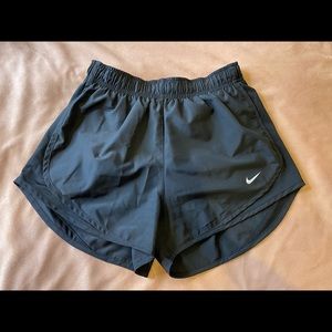 Women’s Nike Tempo Running Shorts